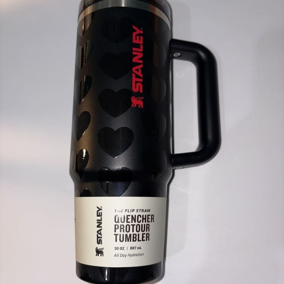 Stanley Black Tumbler with Heart Design 30oz - Picture 2 of 4